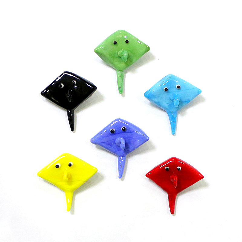 Marine Aquarium Japan - 2pcs Mini Glass Manta Ray Pendants